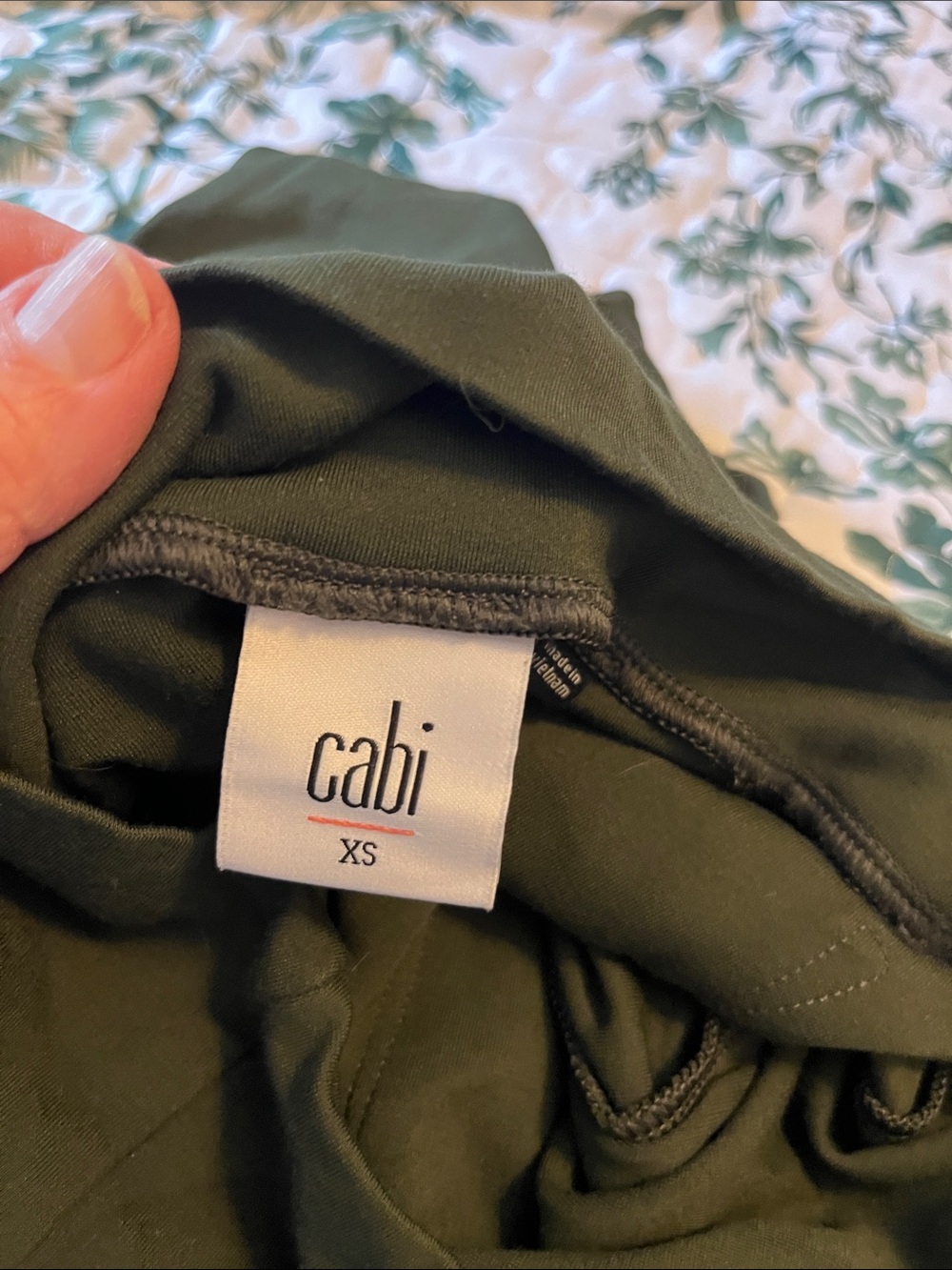 CAbi Olive Wide Leg Cargo Pants - Picture 5 of 7